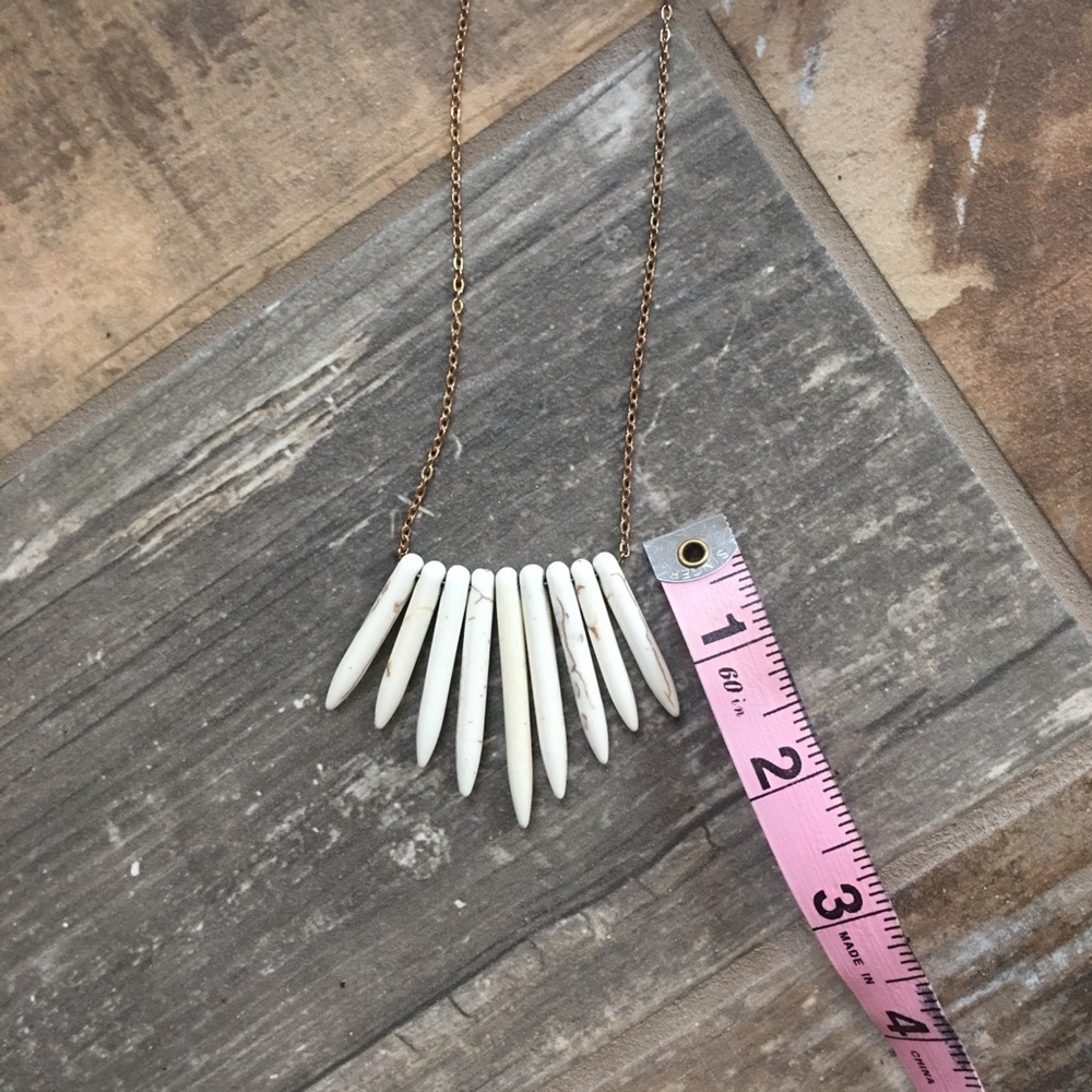 Ivory Howlite Necklace - Picture 4 of 5